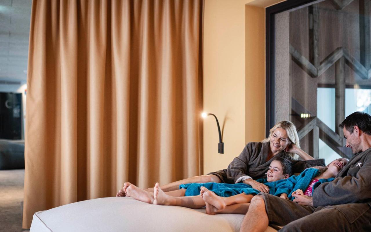 Falkensteiner Family Resort Lido Superior تشينيز المظهر الخارجي الصورة